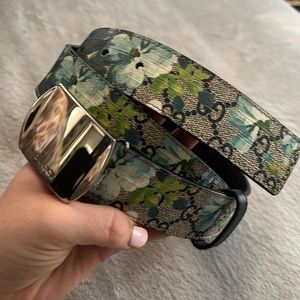 Blue floral unisex Gucci belt
